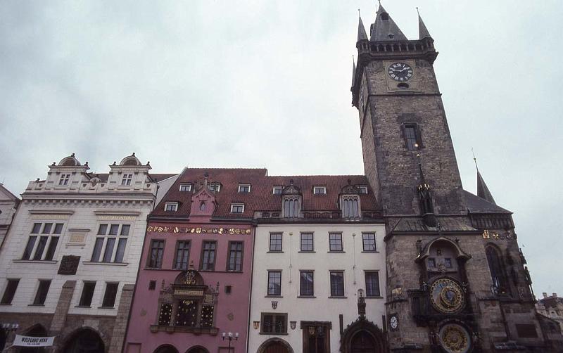 RWT 0391 384-37 Czech Prague Townhall.jpg